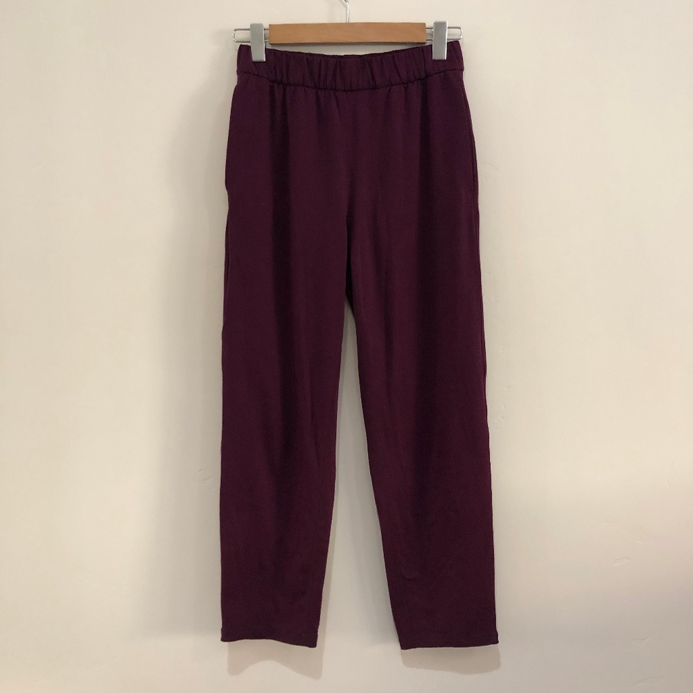Outdoor Voices Capris (XS)